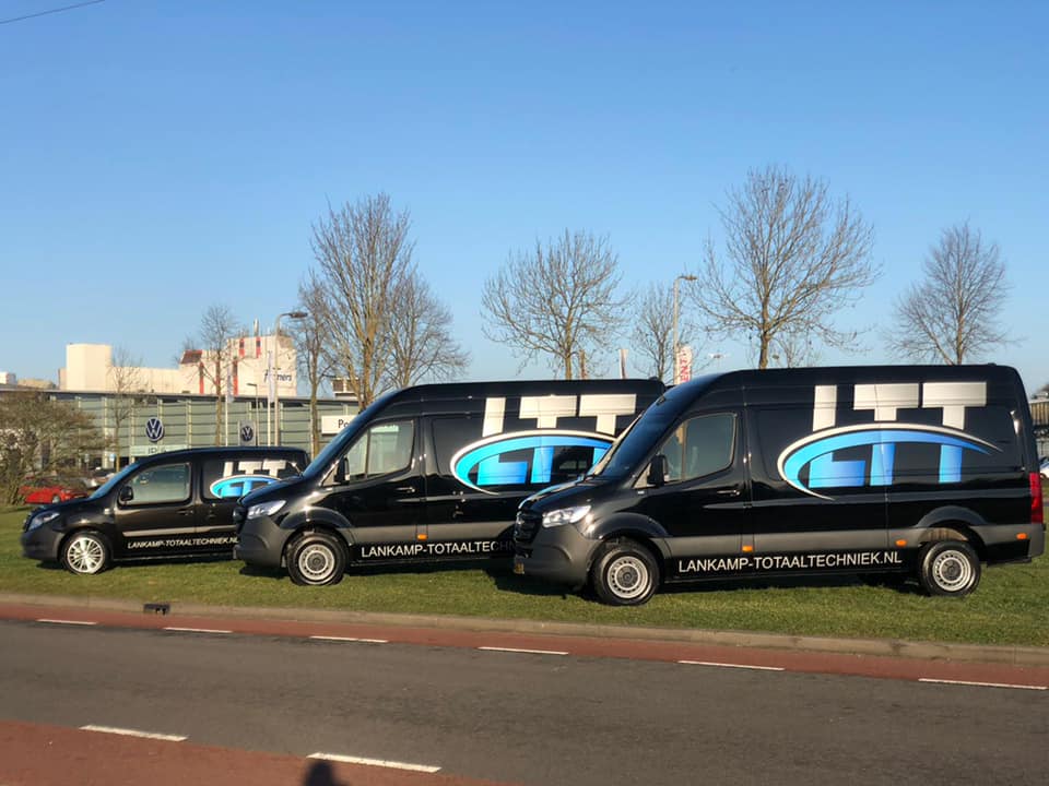 Het wagenpark van Lankamp Totaaltechniek